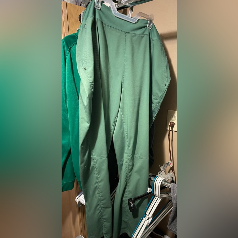 Olive green scrub pants